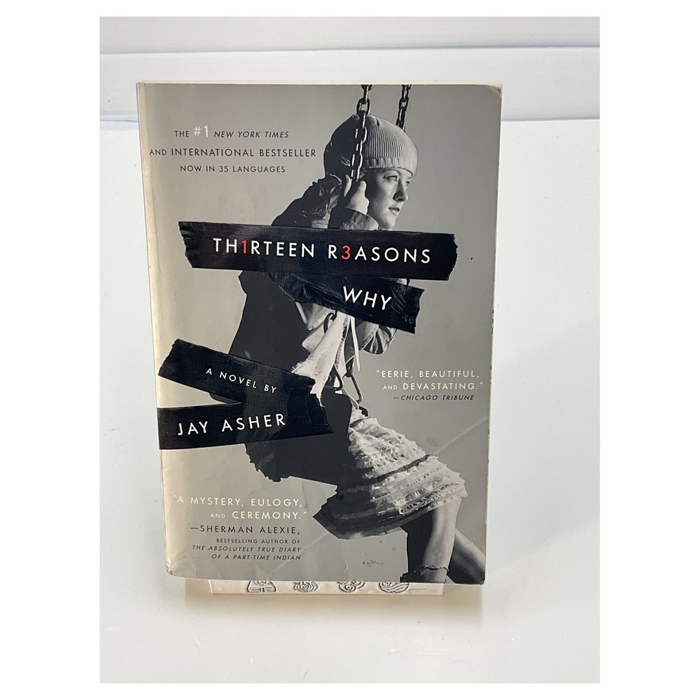Thirteen Reasons Why‎ by Jay Asher Paperback Bestseller